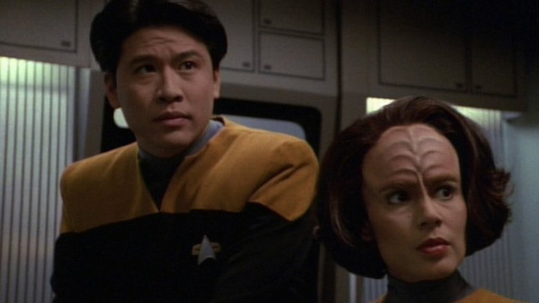 Ушко иголки