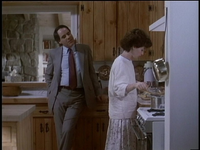 Игра слов / Сны на продажу / Хамелеон