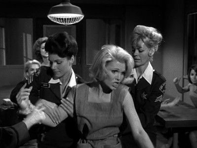 Дело о смеющейся даме