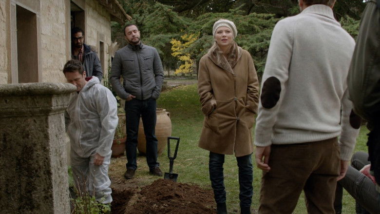 Человек человеку волк